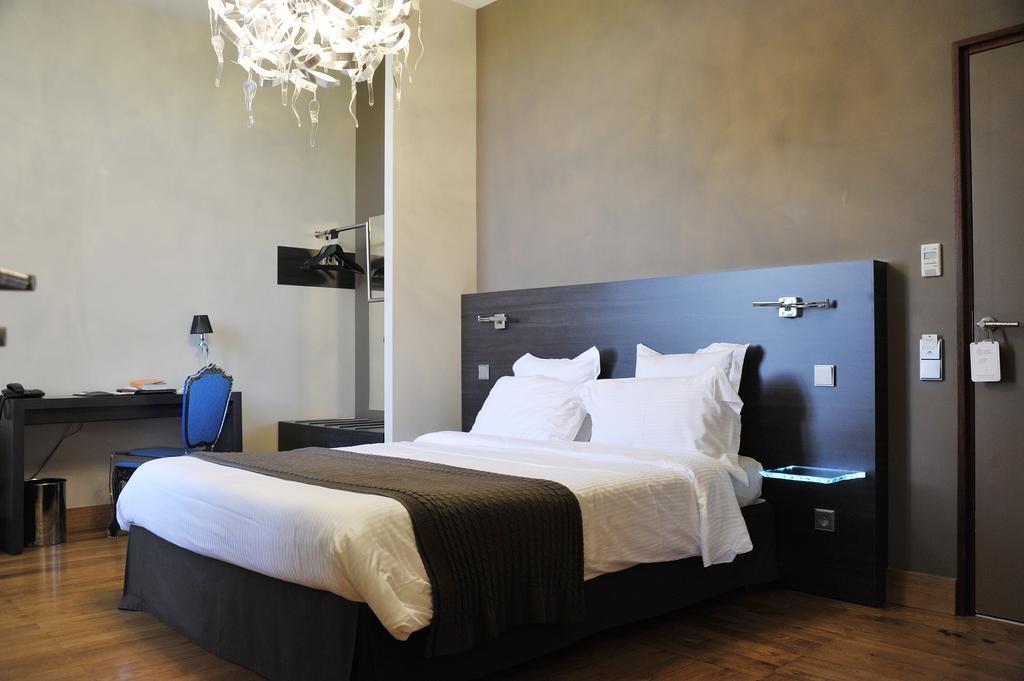 Château de Champlong Table Hôtel **** Golf & Spa Villerest  Ngoại thất bức ảnh