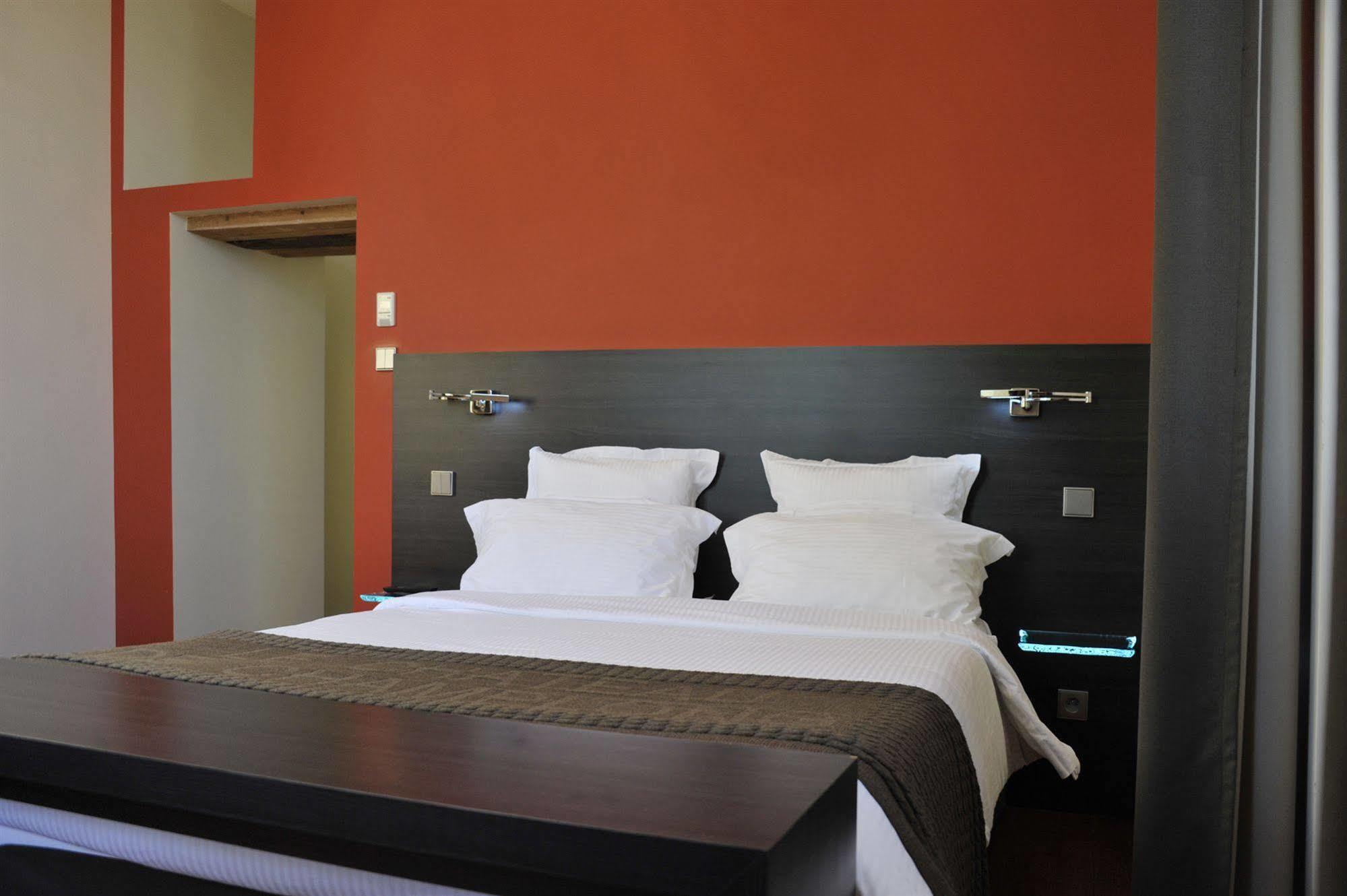 Château de Champlong Table Hôtel **** Golf & Spa Villerest  Ngoại thất bức ảnh