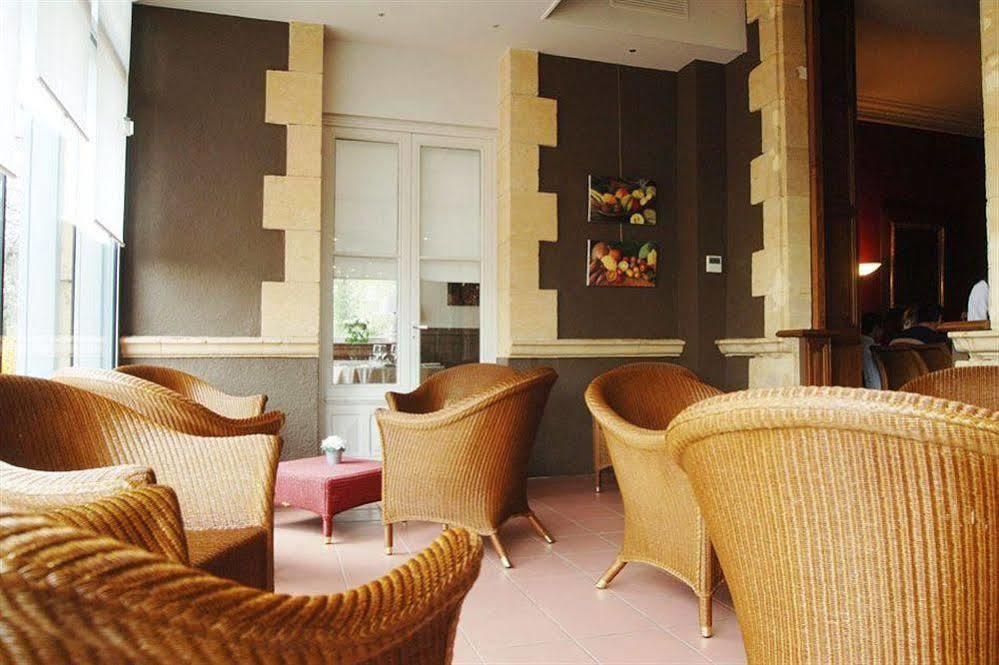 Château de Champlong Table Hôtel **** Golf & Spa Villerest  Ngoại thất bức ảnh