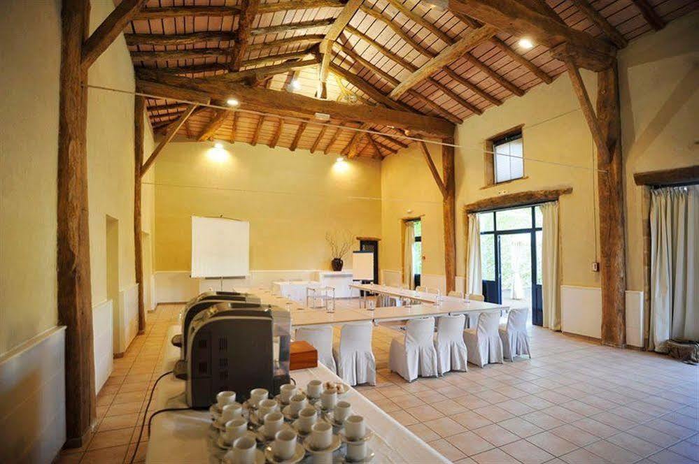 Château de Champlong Table Hôtel **** Golf & Spa Villerest  Ngoại thất bức ảnh